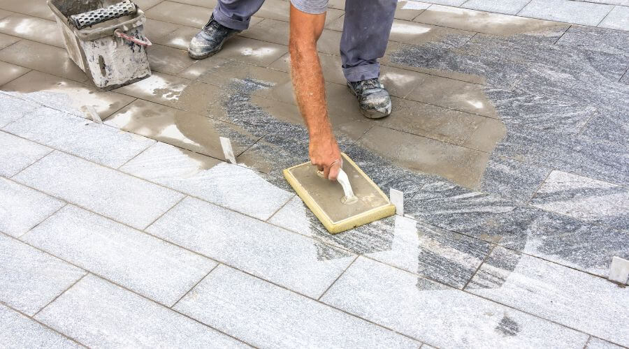 Professional gutter cleaning in Abbeville, MS